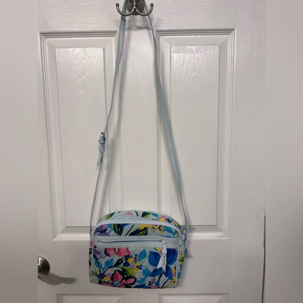Vera Bradley Crossbody EUC - Picture 2 of 8